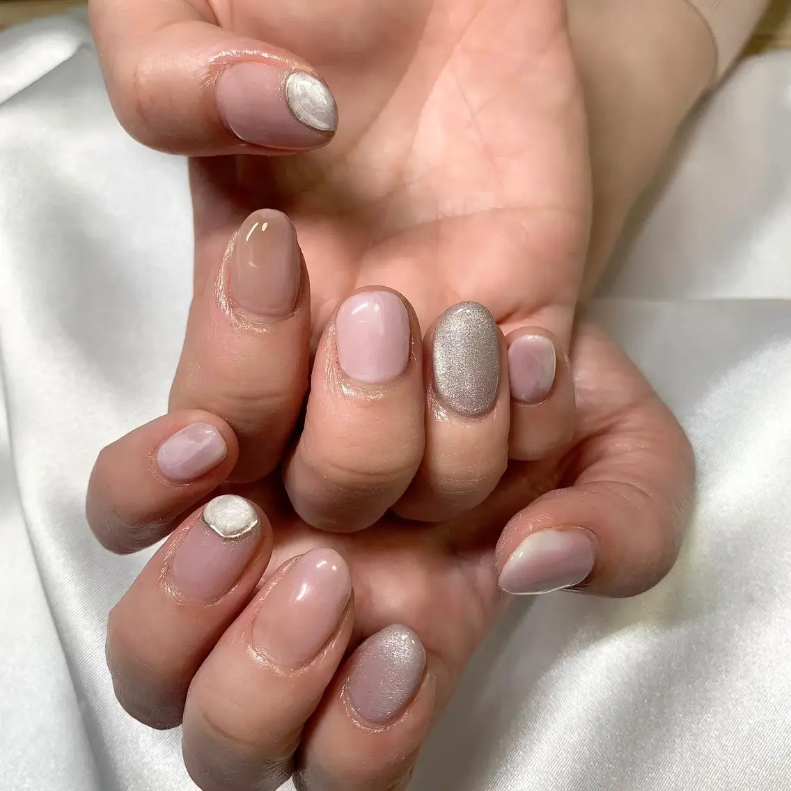 ネイル ニュアンスネイル 春ネイル Lucid Fleur Amiのネイルデザイン