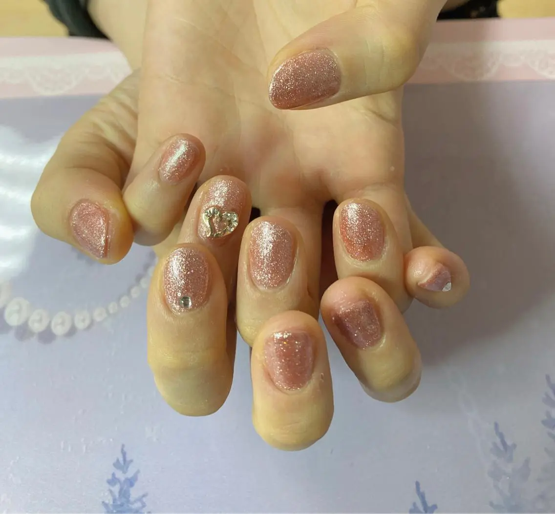 ネイル ラッキー 玲奈のネイルデザイン