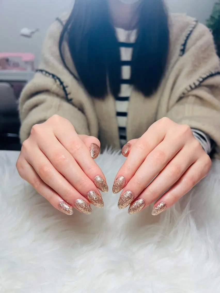 ネイル AURA NAILのネイルデザイン