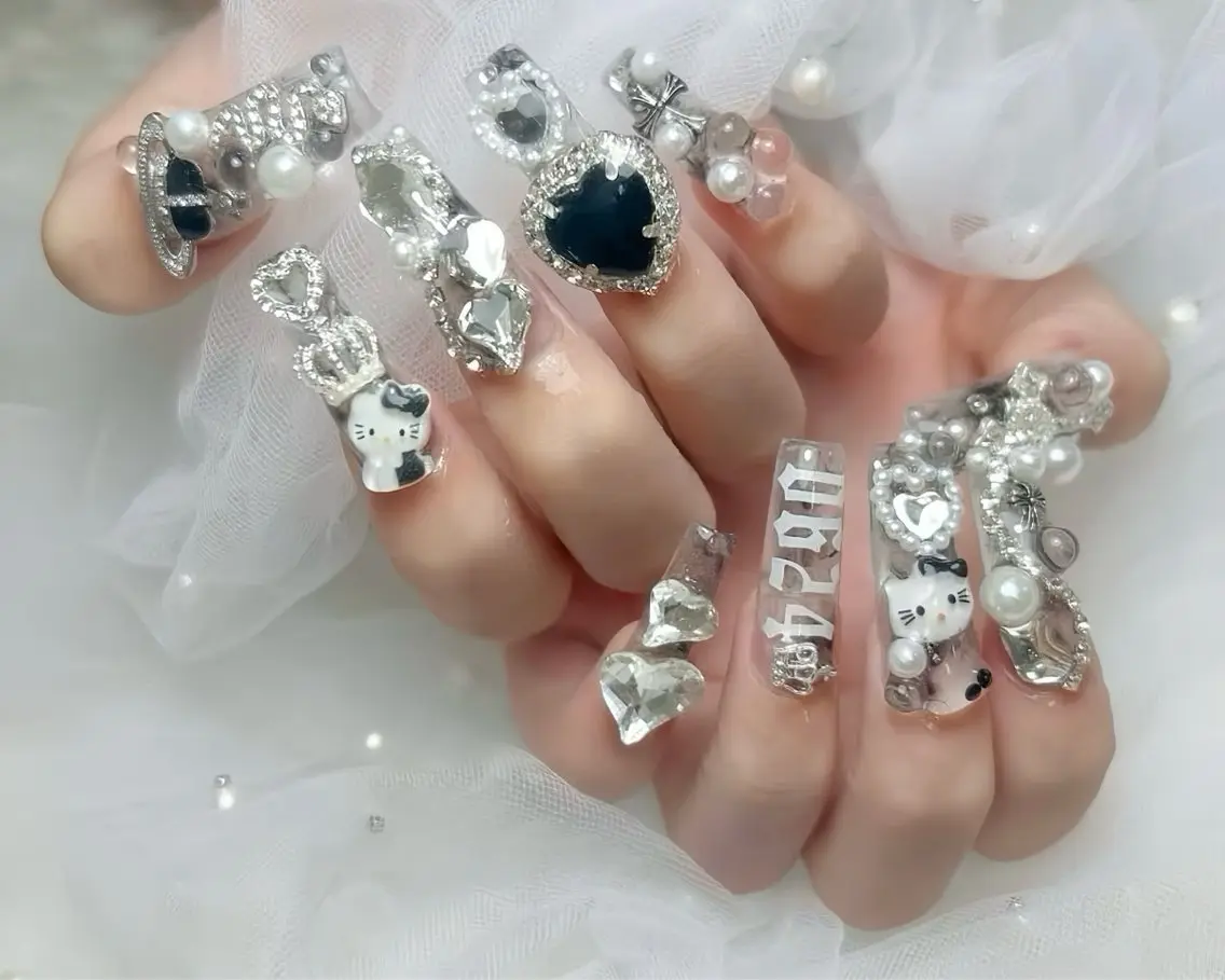 ネイル オーロラネイル チークネイル 桜ネイル クリアネイル ドット ハンドネイル Rin Nail 新大久保店のネイルデザイン