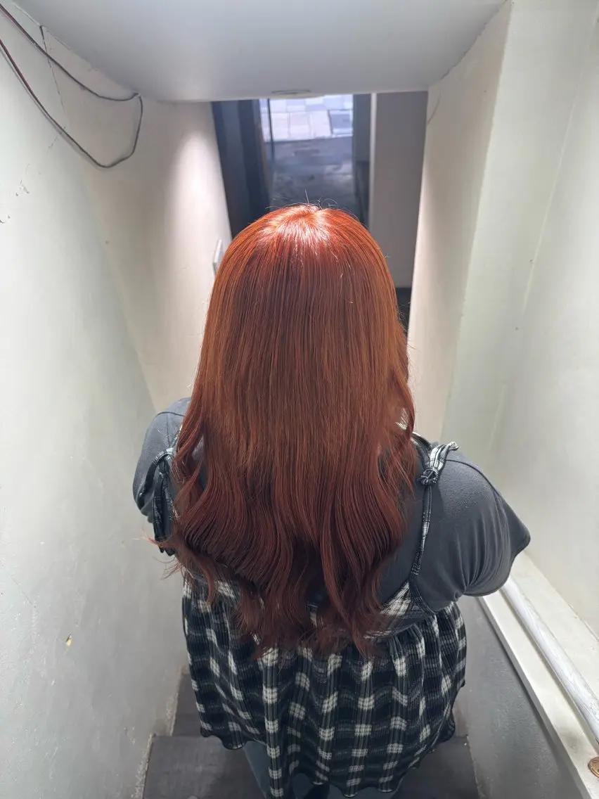 ロング カラー オレンジ カット ヘアカラー トリートメント ★NOAトレンドヘア /デザインカラー★のヘアスタイル