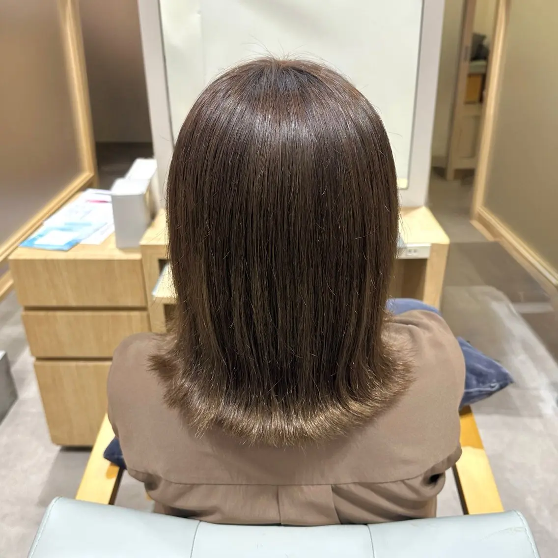 ミディアム カラー ベージュカラー ブラウンカラー カット ヘアカラー 近藤 優羽のヘアスタイル