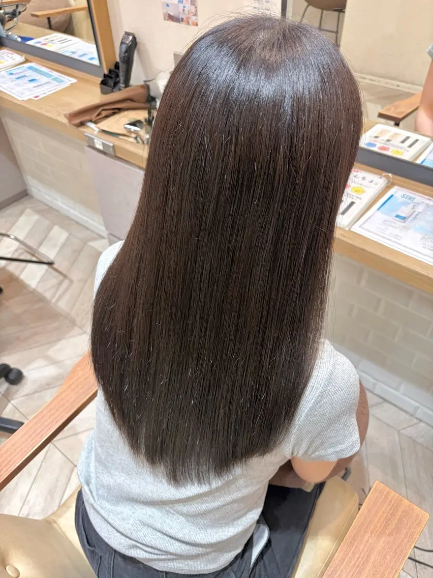 ロング ヘアカラー 木村 澪奈のヘアスタイル