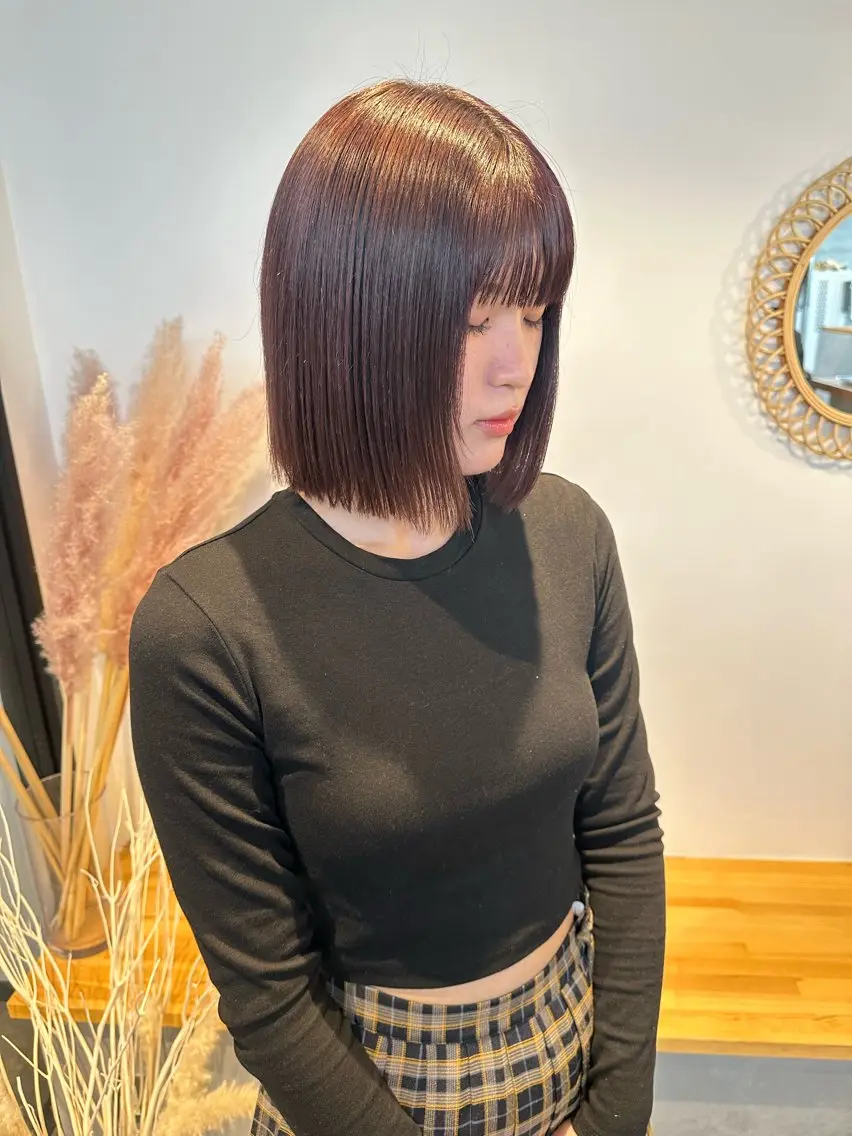 ミディアム カラー ヘアカラー トリートメント yuika .のヘアスタイル