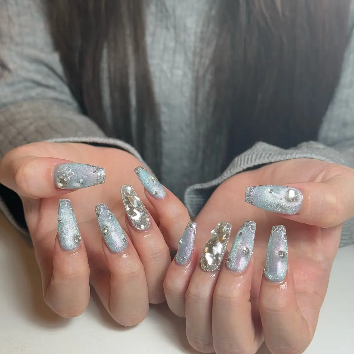 ネイル チークネイル フレンチネイル グラデーション キラキラネイル 韓国ネイル ハンドネイル Risa_ Nailのネイルデザイン