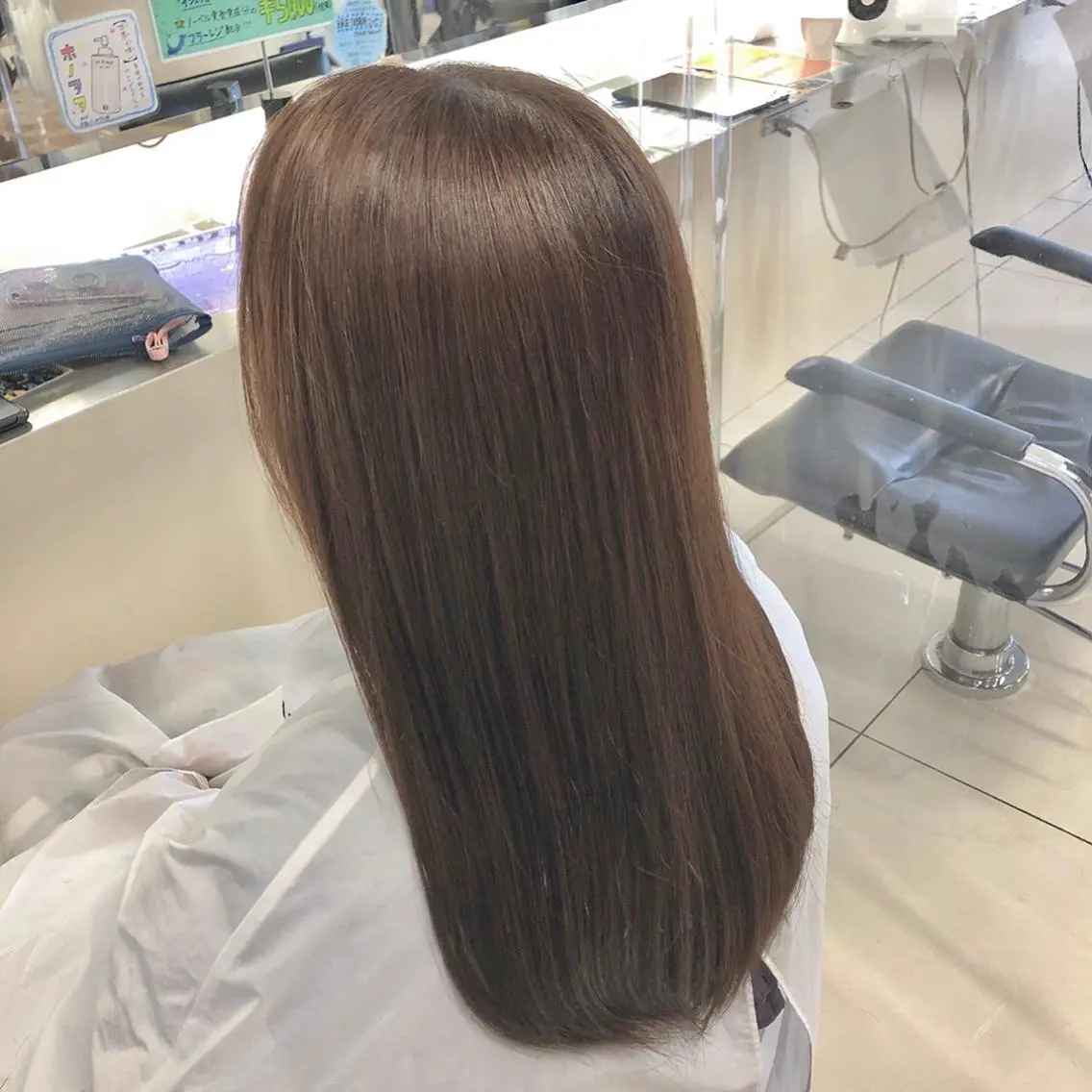 【大人カラーしたい方】透け感カラーで大人可愛く*ツヤ仕上げカラー ロング料金別の写真