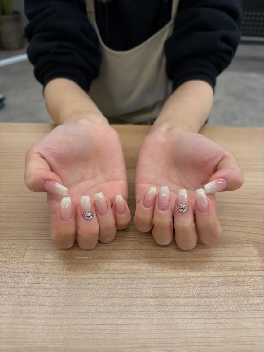 白グラデーション(オフあり)の写真
