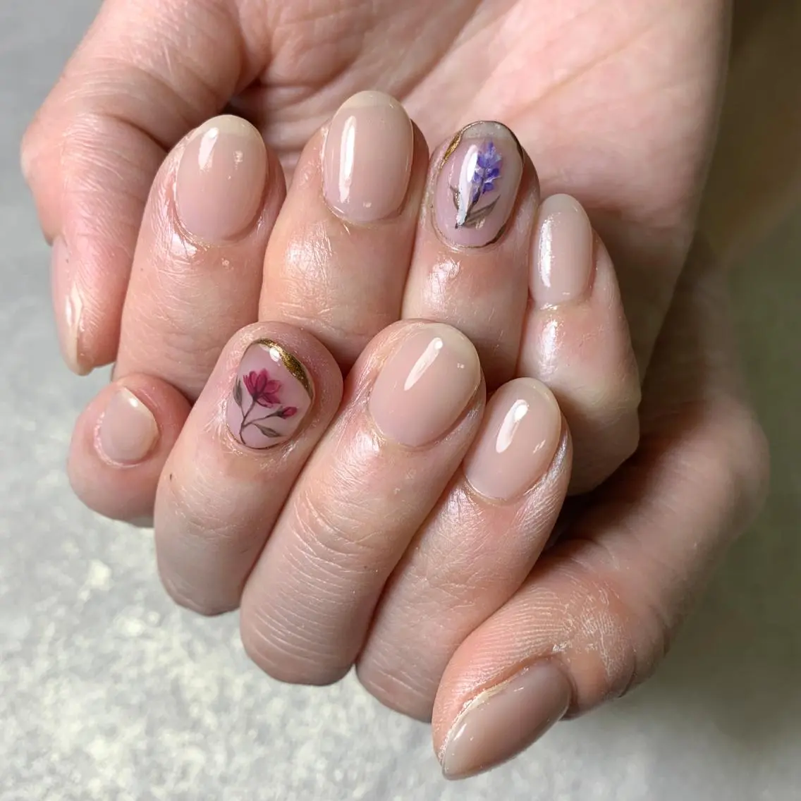 ネイル ハンドネイル FIORITURA aiのネイルデザイン