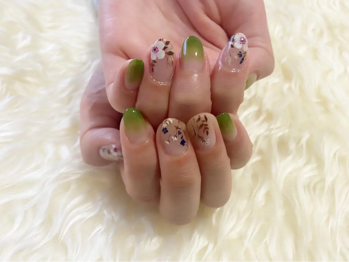 ネイル ネイルサロン sheenのネイルデザイン