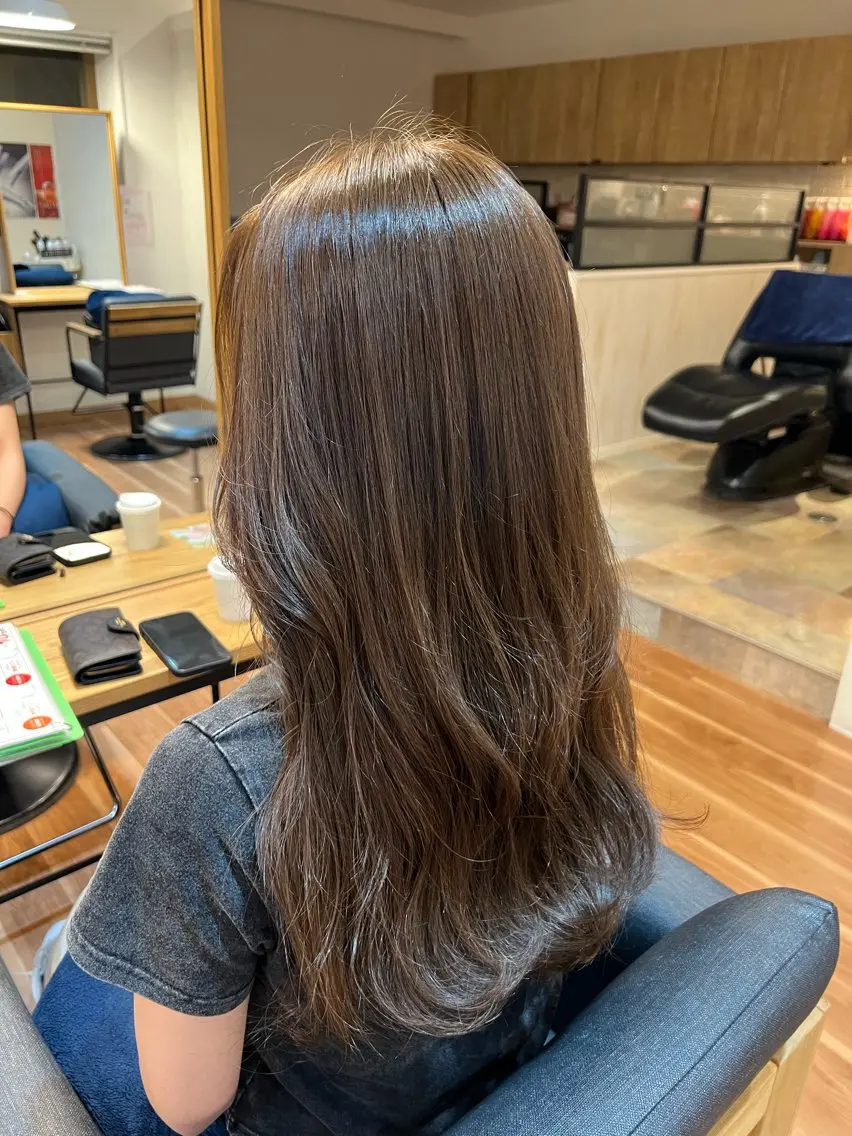 ロング カラー カット ヘアカラー 森 結輝のヘアスタイル