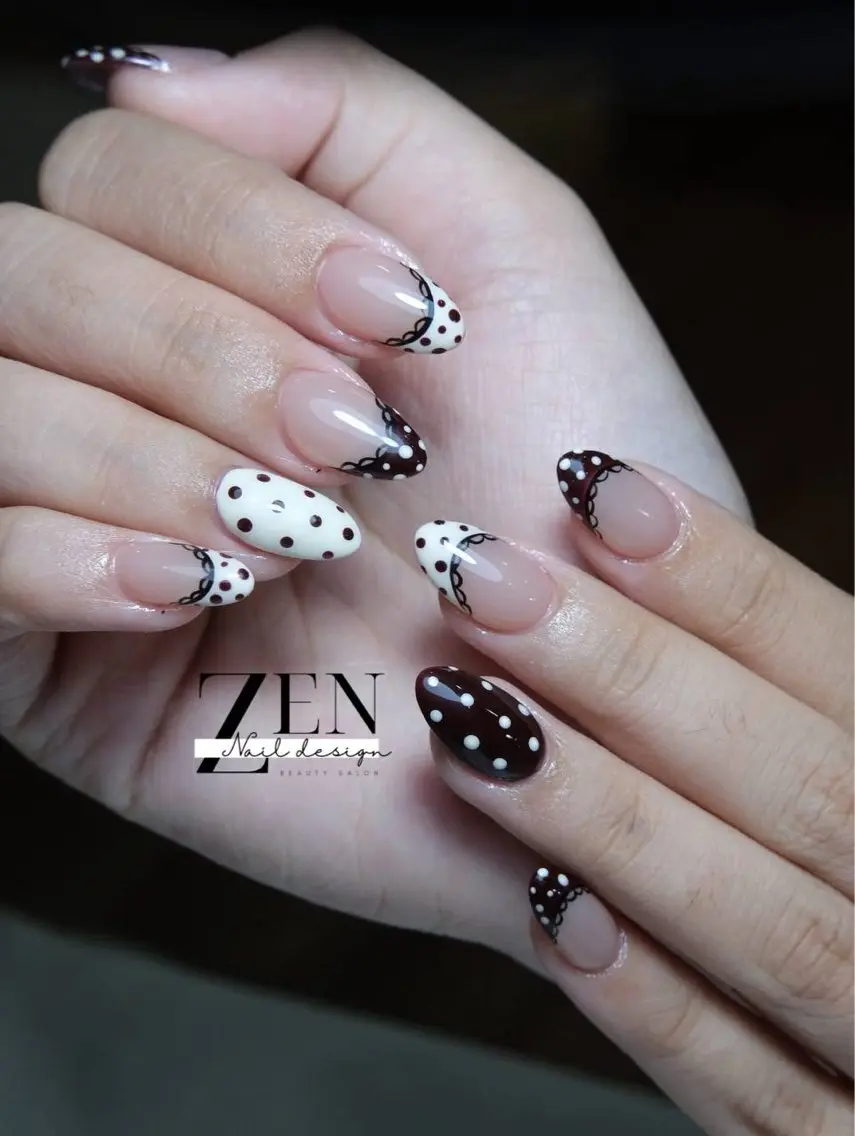 ネイル チークネイル 長さ出し フレンチネイル 韓国ネイル マグネットネイル ハンドネイル Zen Nail Design 池袋のネイルデザイン