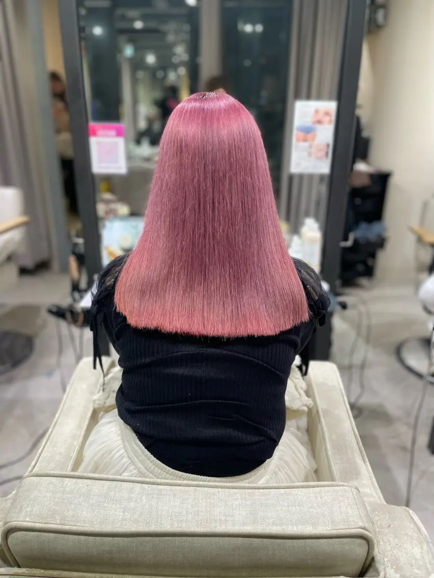 セミロング カラー ピンクカラー ヘアカラー 🦋美髪/エクステ 🦋アベイクミのヘアスタイル