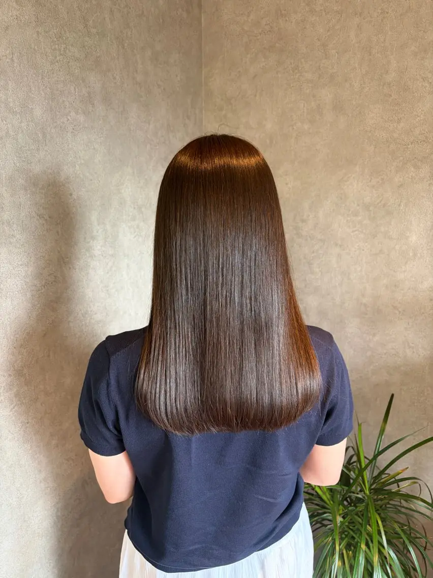 ミディアム カラー グレージュ オリーブグレージュ オリーブグレー カット ヘアカラー トリートメント 髪質改善×韓国風/小 顔レイヤー/早瀬櫻子のヘアスタイル