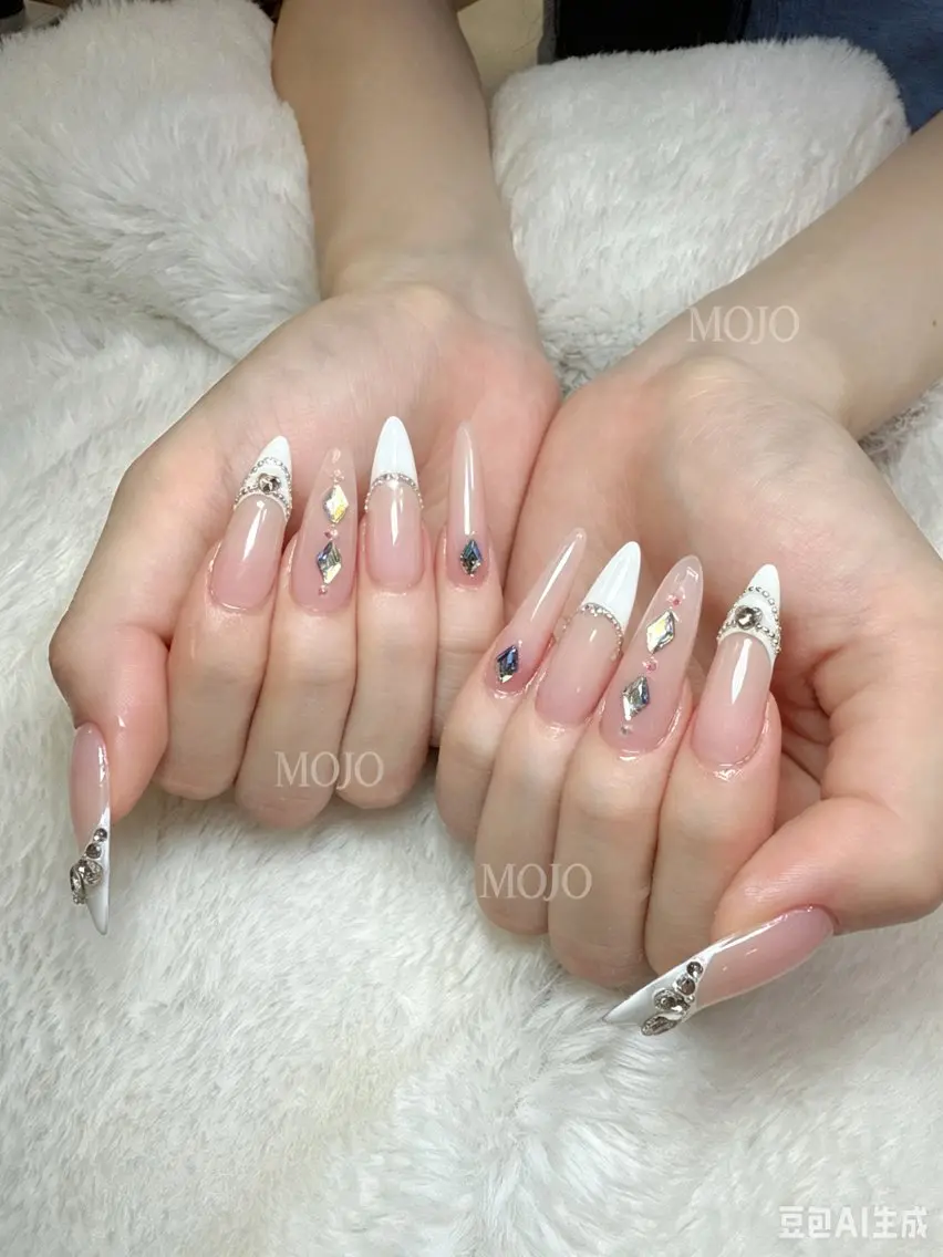 ネイル ハンドネイル Mojo Nailのネイルデザイン
