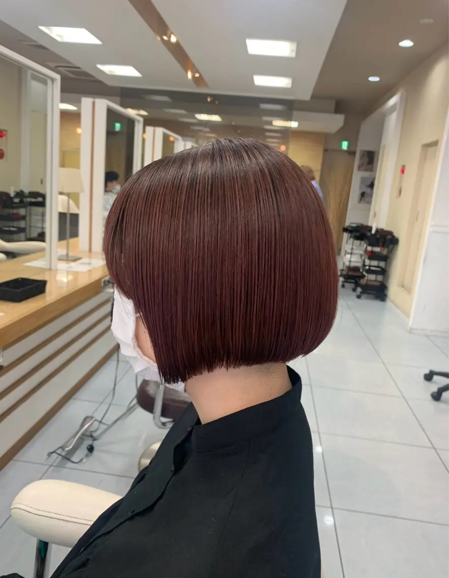 ミディアム ヘアカラー 透明感ブラウンカラー 🫧レイヤー🩰好実のヘアスタイル