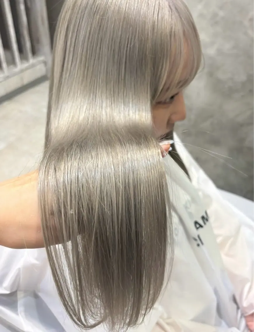 ロング ハイライト 髪質改善 韓国風ヘア ヘアカラー 松井那津子 /ハイライトブリーチのヘアスタイル