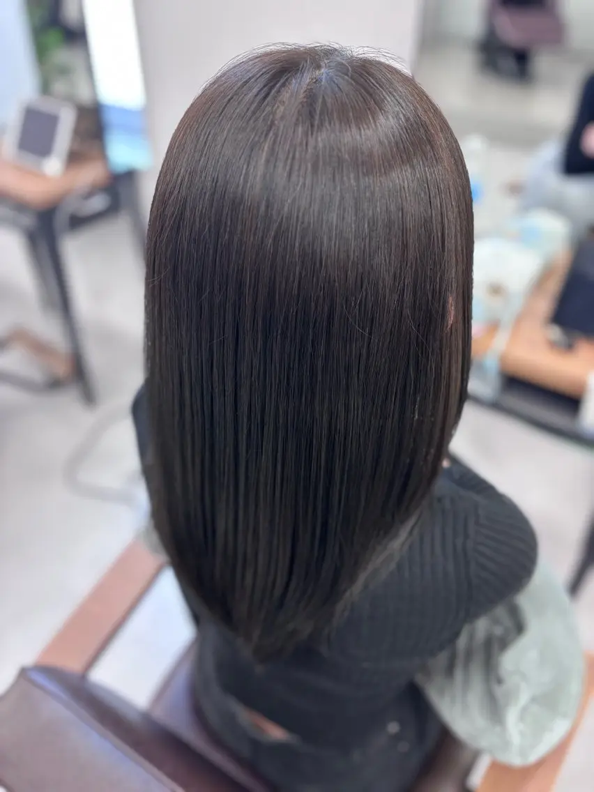 カラー グレー・オリーブ ソウタのヘアスタイル