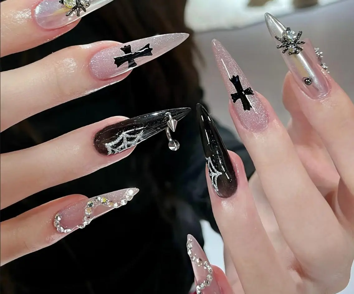 ネイル ハンドネイル エリ🫧 nail池袋東口のネイルデザイン