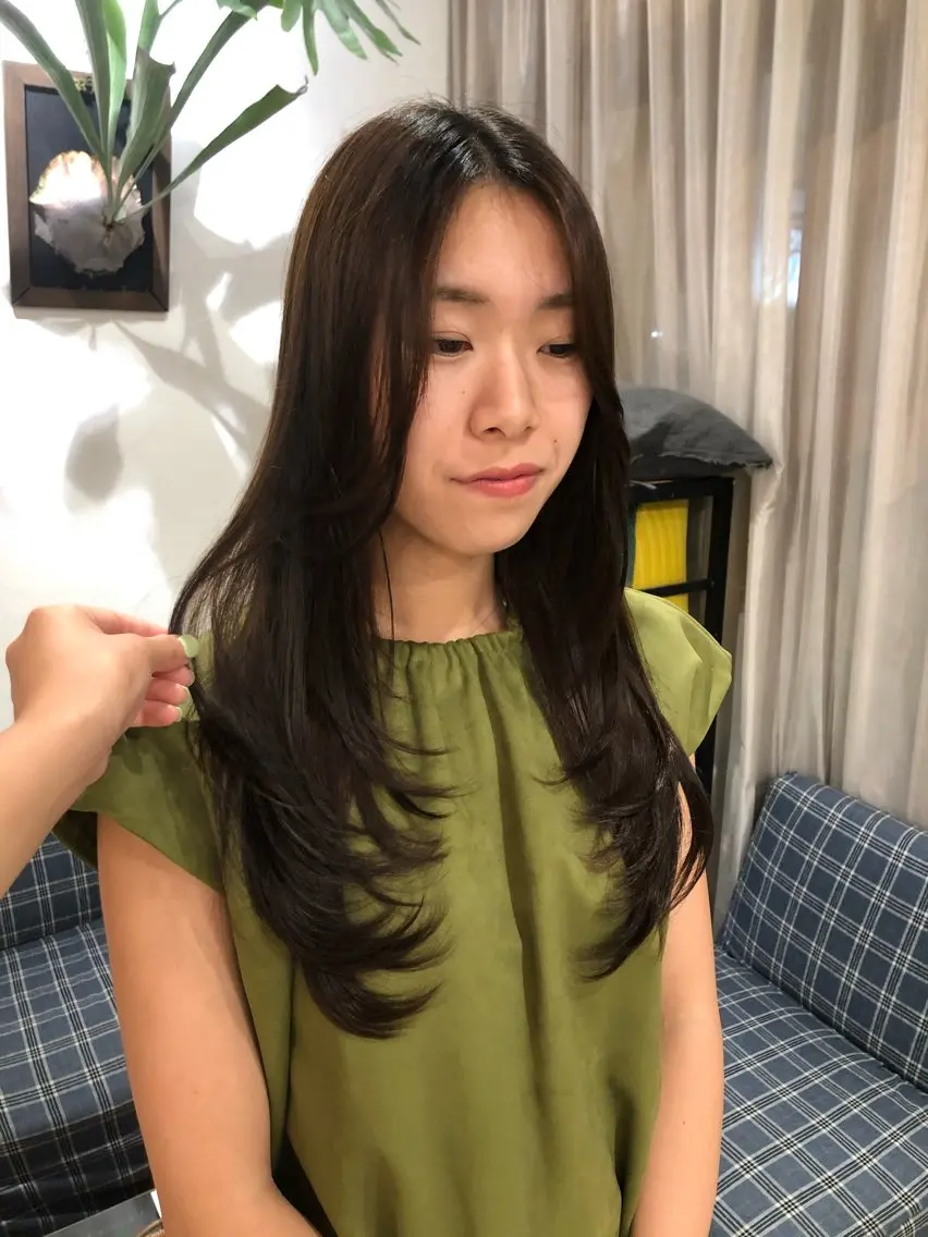 ロング カット 竹口 莉央のヘアスタイル