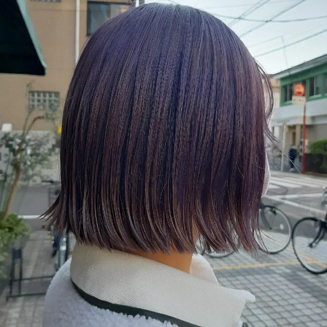 ショート カラー アッシュ ブリーチ ラベンダーカラー ラベンダーアッシュ ボブ はらだ ともこ☺︎のヘアスタイル