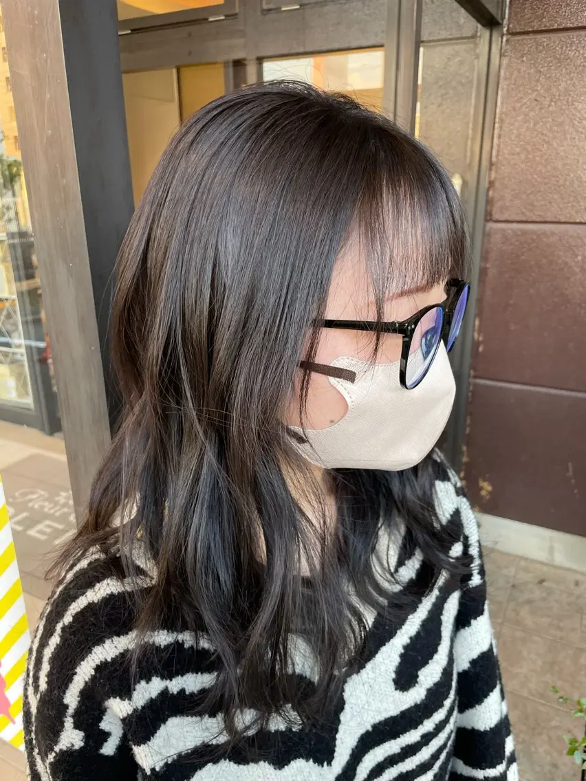 ロング カラー アッシュ ブラウンカラー 透明感カラー ヘアカラー 梨子🐣艶カラー🌈 ダメージレス💖のヘアスタイル