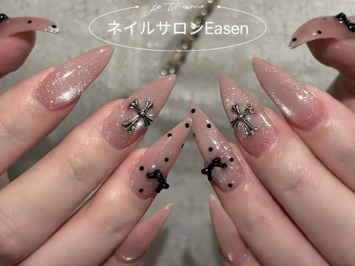 ネイル ネイルサロン Easenのネイルデザイン