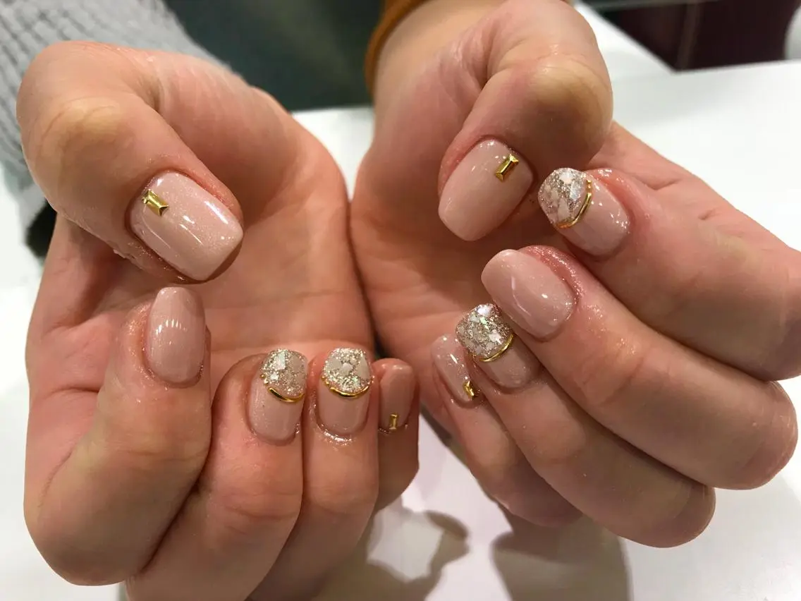 ネイル ハンドネイル ハンドケア Charme. NOBUKOのネイルデザイン