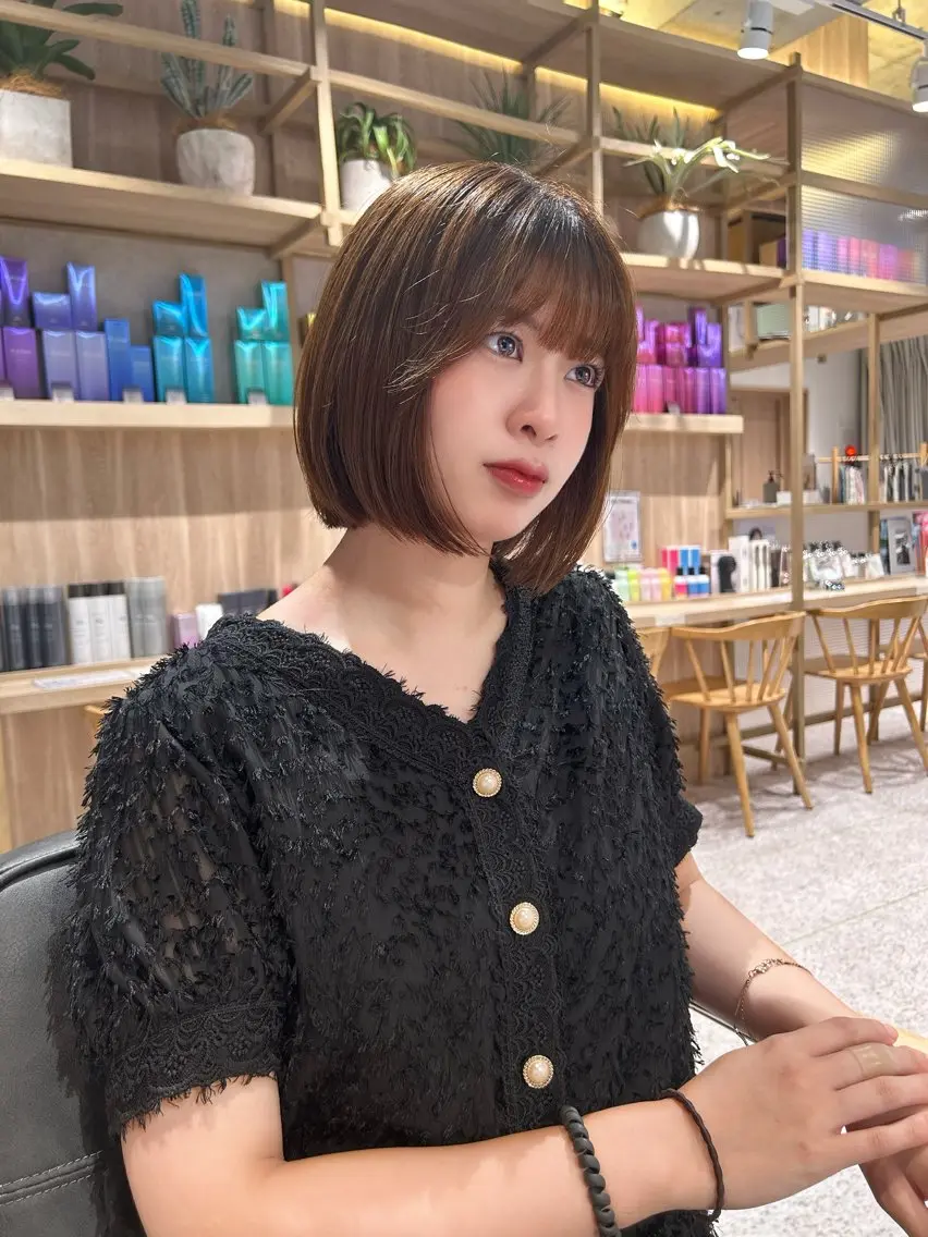 ミディアム カラー ヘアアレンジ カット ヘアカラー トリートメント トレンドレイヤー カット/mihoのヘアスタイル