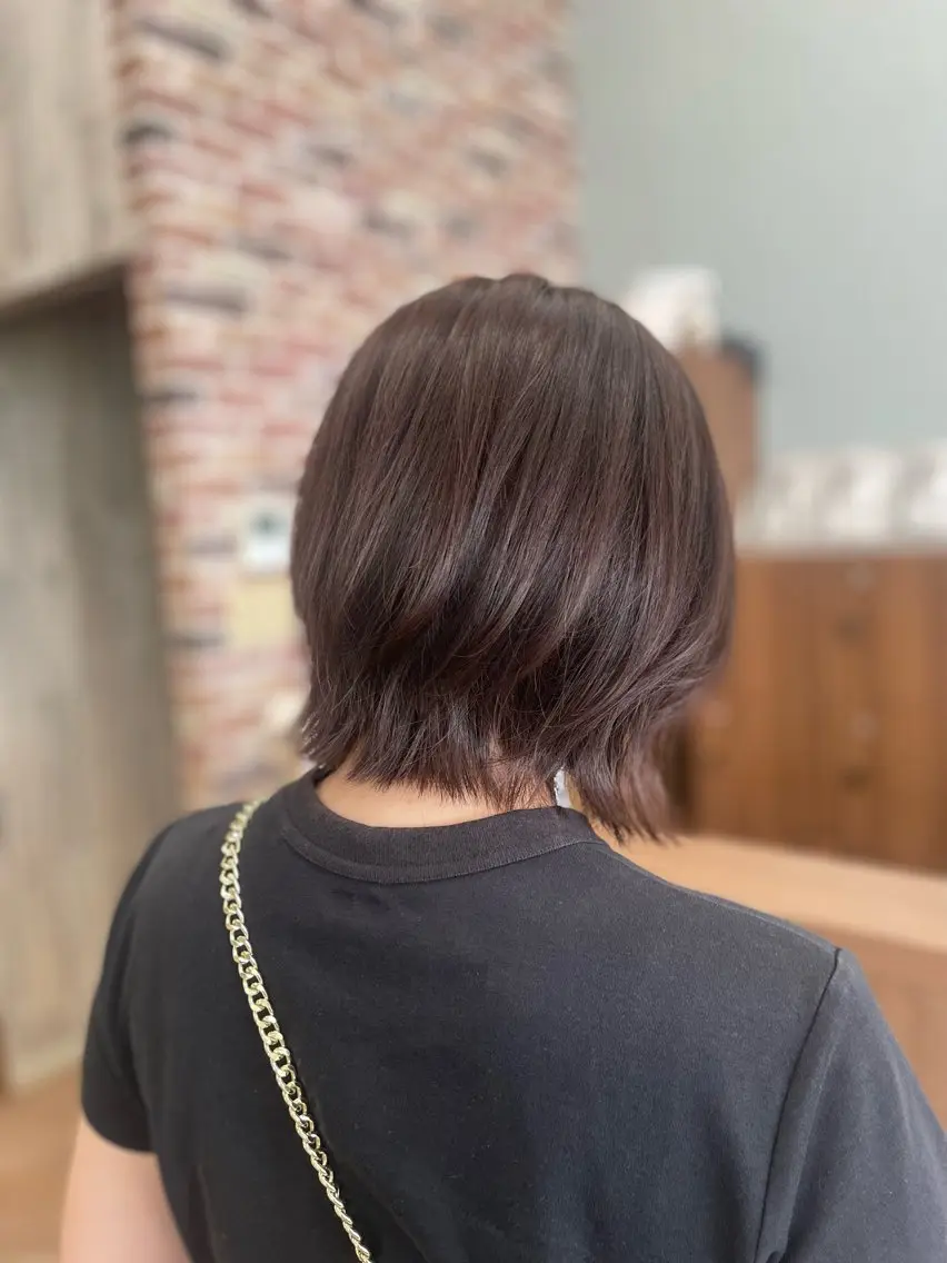 ミディアム レイヤーカット カット シミズ カエデ🍁のヘアスタイル