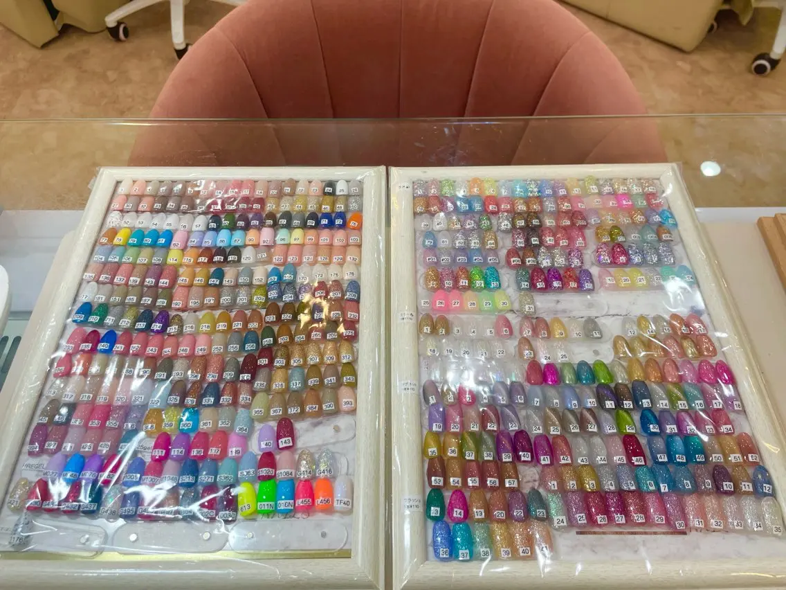 ネイル ハンドネイル UnFLAIR NATSUKIのネイルデザイン