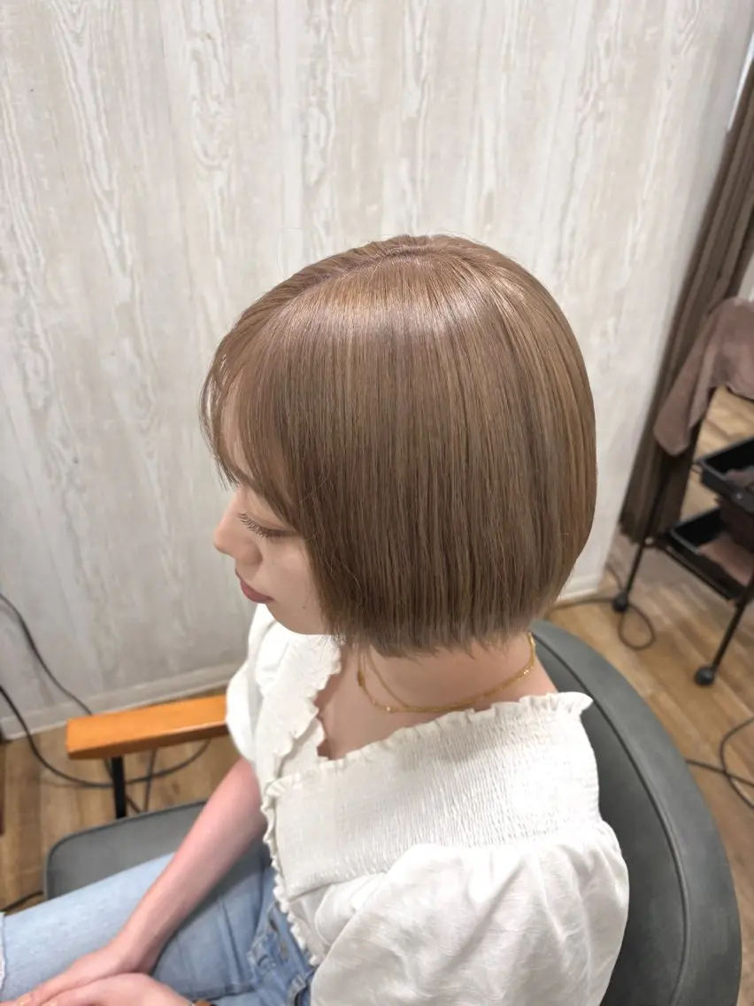 シャンプー、トリートメント、ブロー付きの写真