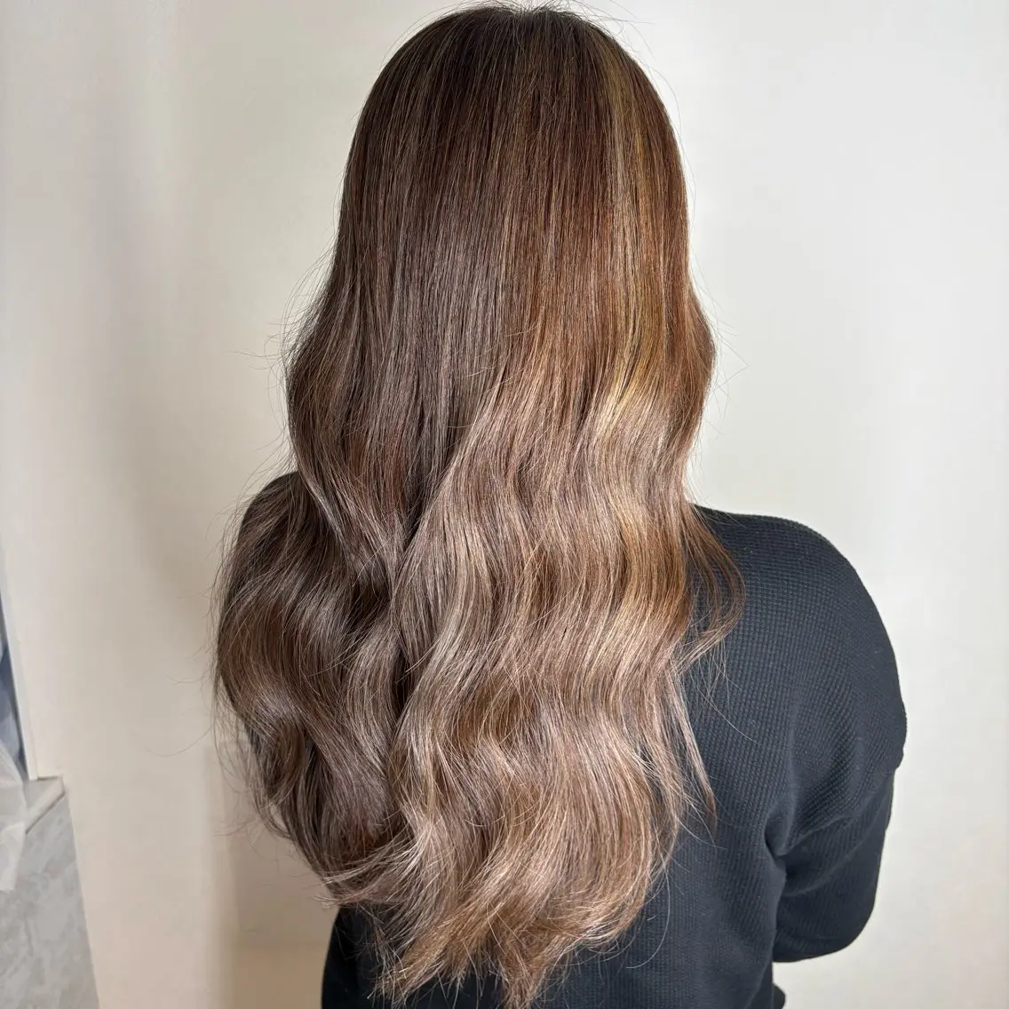 ロング カラー 山﨑 千尋のヘアスタイル