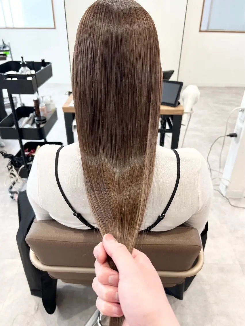ロング カラー anon Loemのヘアスタイル