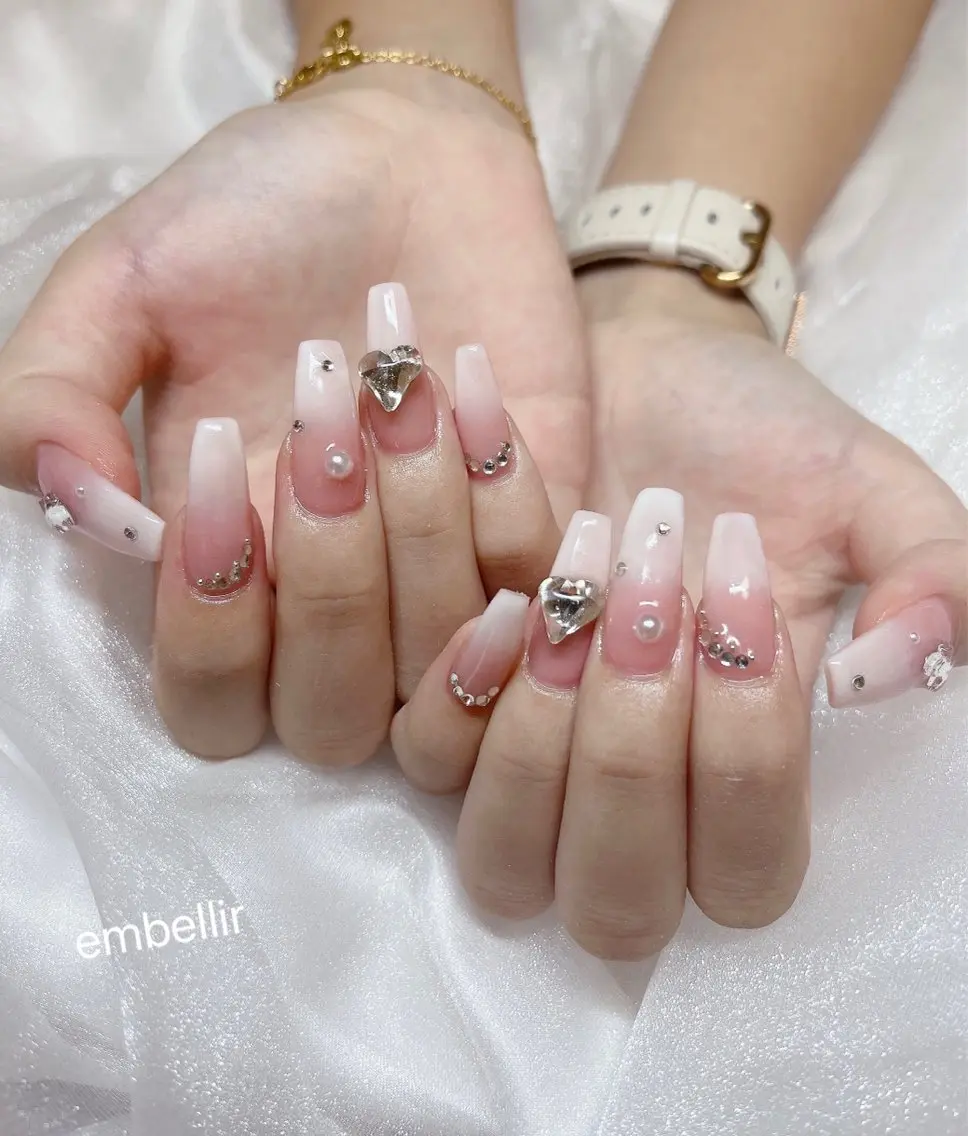 ネイル ハンドネイル emi ♡のネイルデザイン