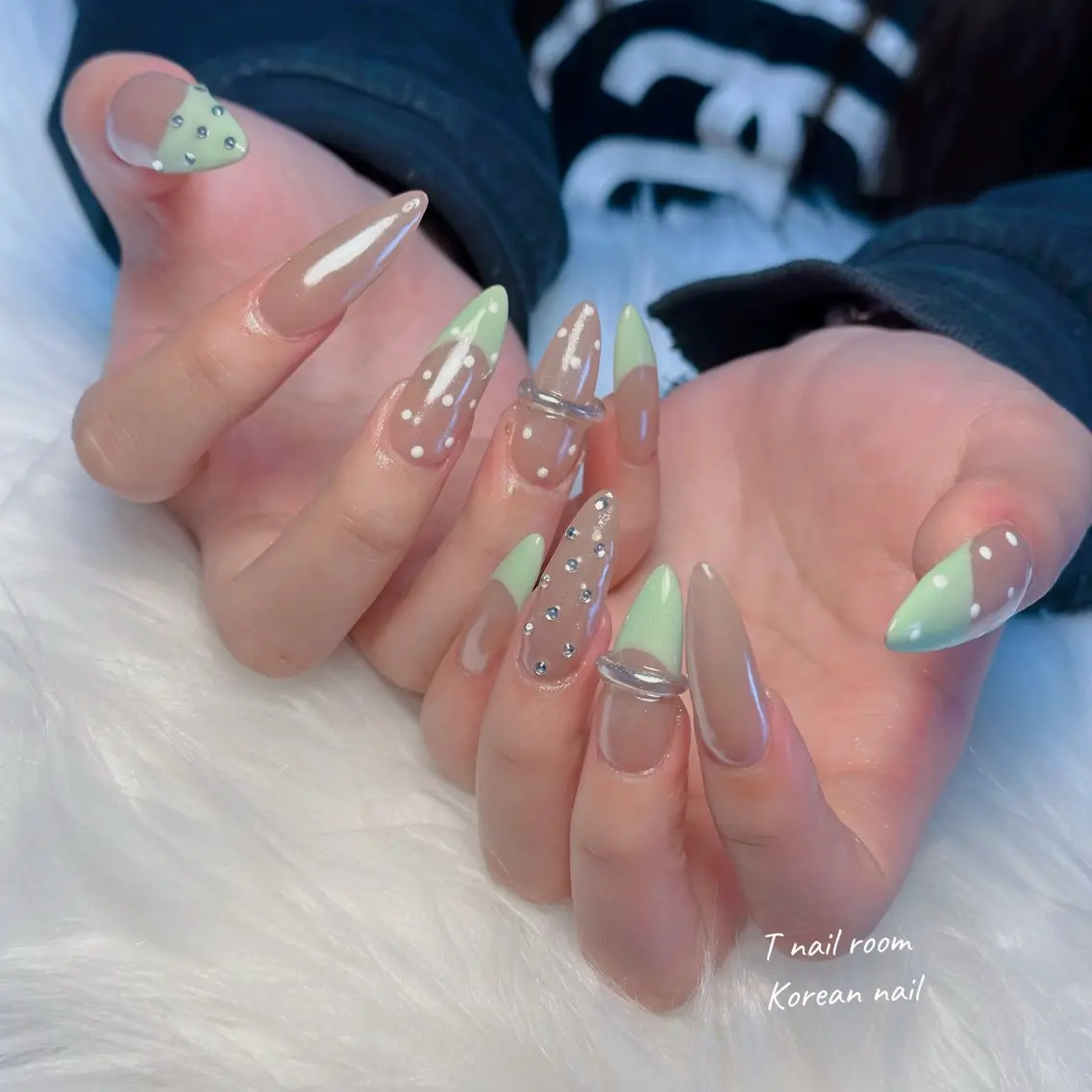 ネイル T nail roomのネイルデザイン