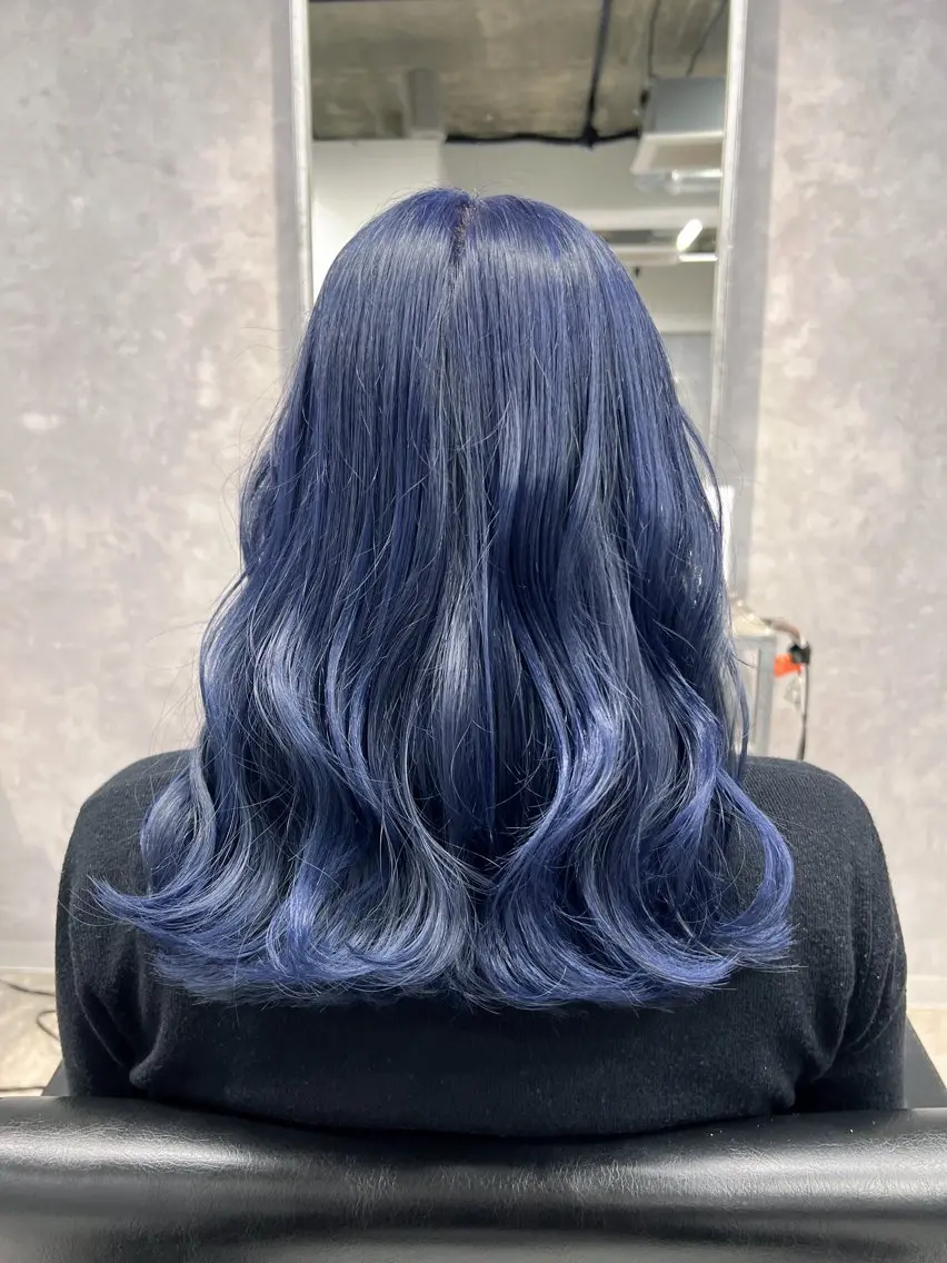 セミロング カラー ブリーチ ケアブリーチ トリートメント 透明感/レイヤー 🇰🇷tomonaのヘアスタイル