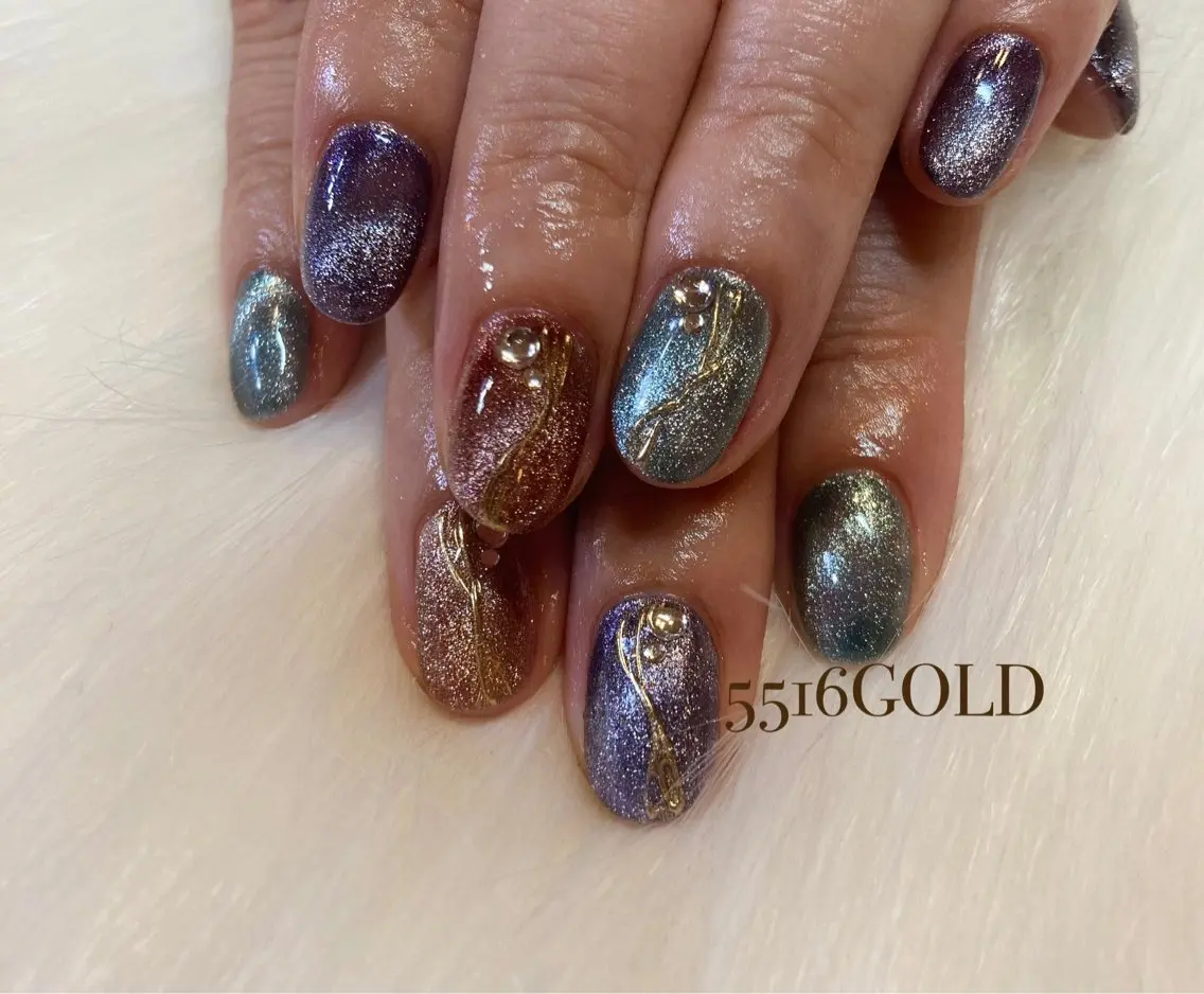 ネイル マグネットネイル 💎5516 MACHIKOのネイルデザイン