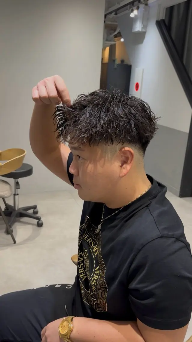 ショート パーマ メンズ カット パーマ hack 佐藤龍空のヘアスタイル