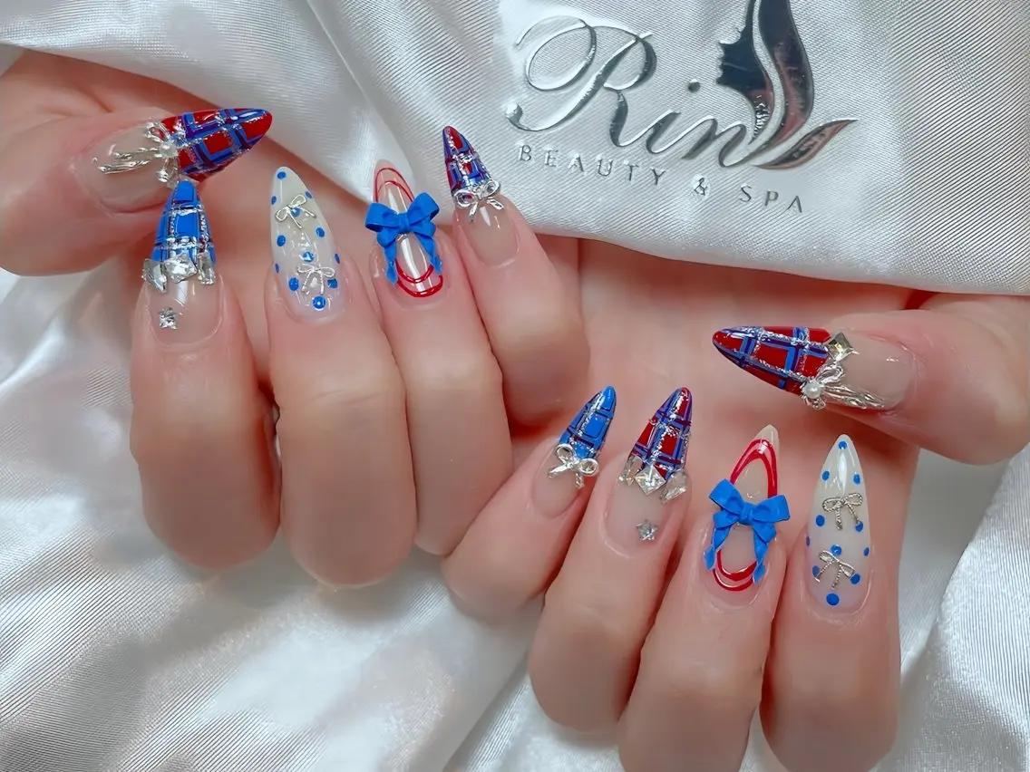 ネイル べっ甲ネイル チークネイル フラッシュネイル フラワーネイル フットネイル ハンドネイル Rin Nail Shinokuboのネイルデザイン