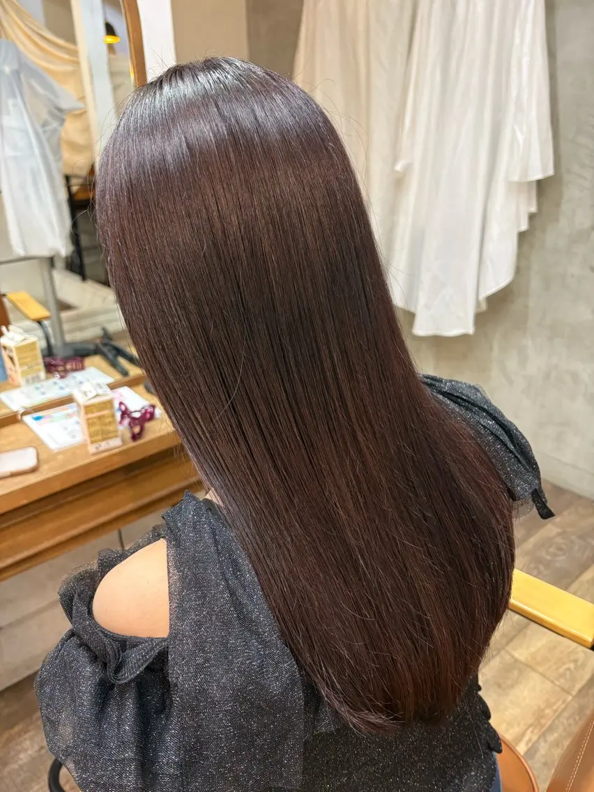 ロング ヘアカラー 垣副 温飛のヘアスタイル