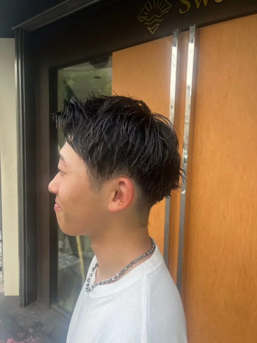 ショート メンズ カット 関 紫雲（ｾｷﾚﾝｹﾞ）のヘアスタイル