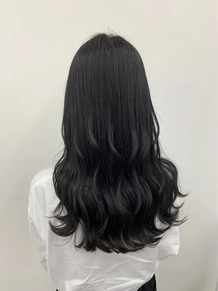 セミロング カラー ヘアアレンジ 🤍THEATER 【公式】札幌🤍🍬のヘアスタイル