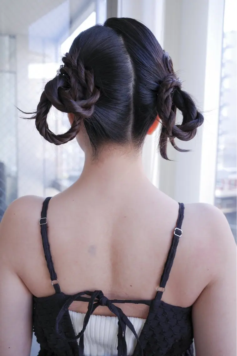 ロング ヘアアレンジ NAGI ヘアメイクのヘアスタイル