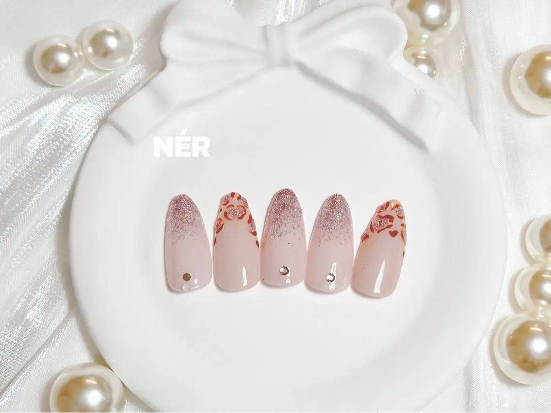 ネイル ハンドネイル NÉR♡ ミノリのネイルデザイン