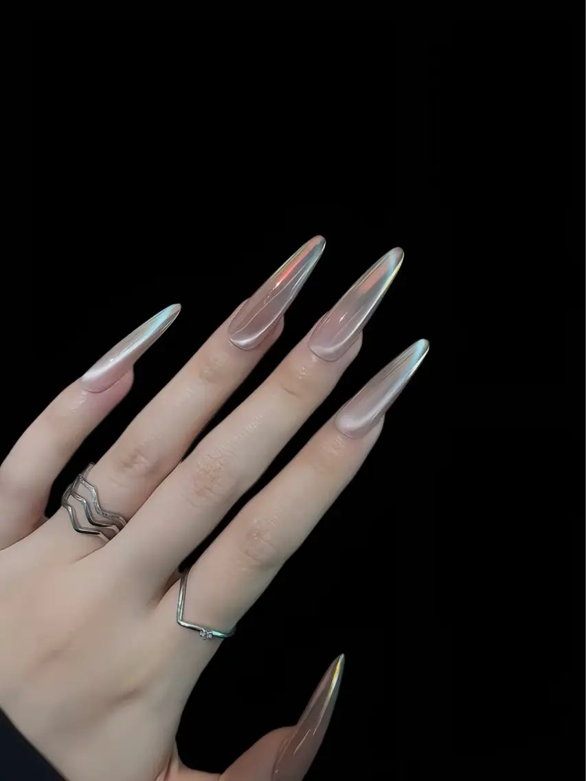 ネイル オーロラネイル チークネイル 長さ出し フレンチネイル ジェルネイル Yumi nail luckyのネイルデザイン
