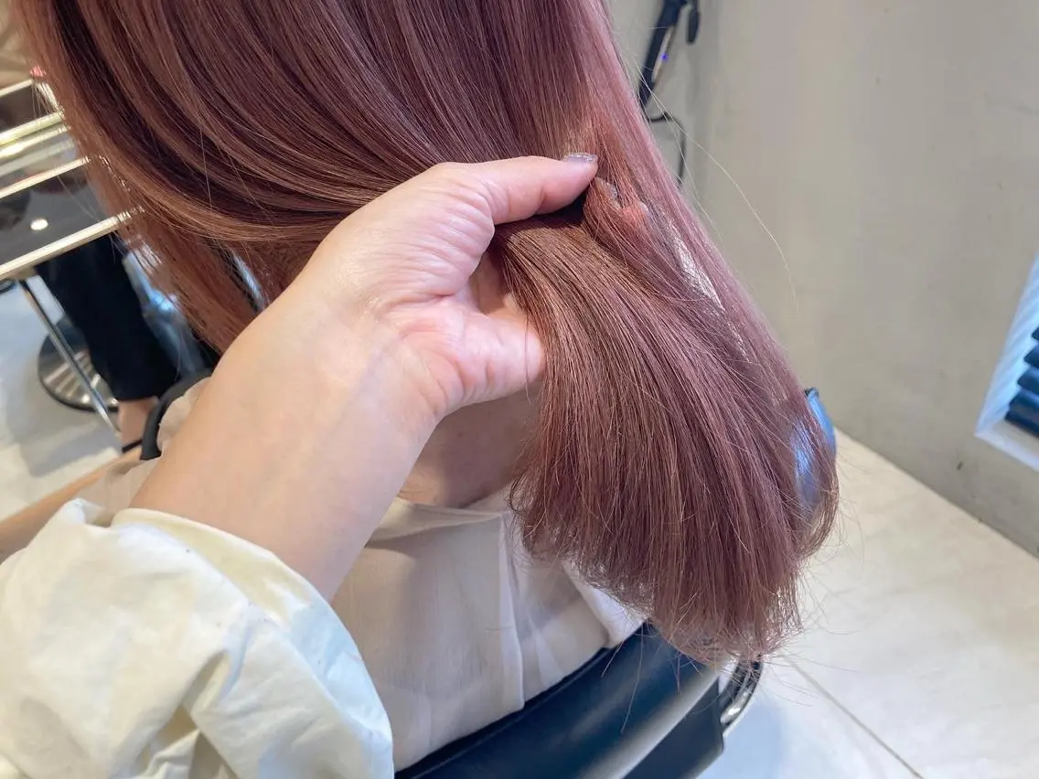 ミディアム カラー ヘアアレンジ ブリーチ ケアブリーチ オリーブ透明感カラー 表参道/MIKUのヘアスタイル