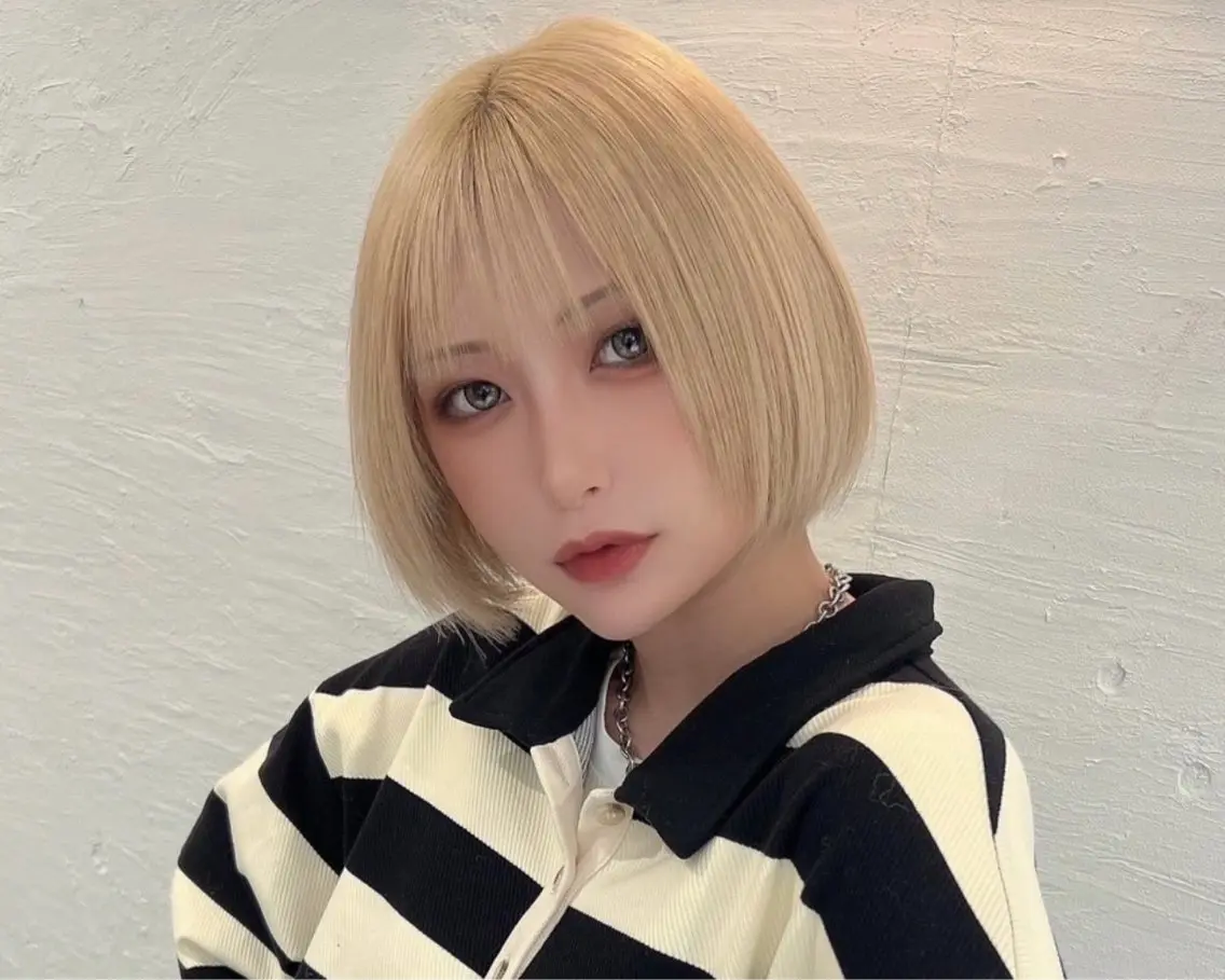 ショート カラー メンズ メンズブリーチ メンズハイトーン ブリーチ デザインカラー ハイトーンカラー 冨永 雄大のヘアスタイル