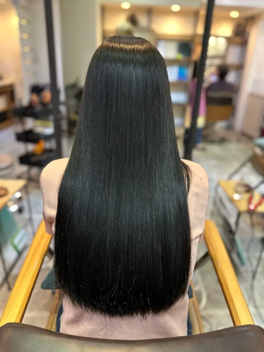 ロング 金 春江のヘアスタイル