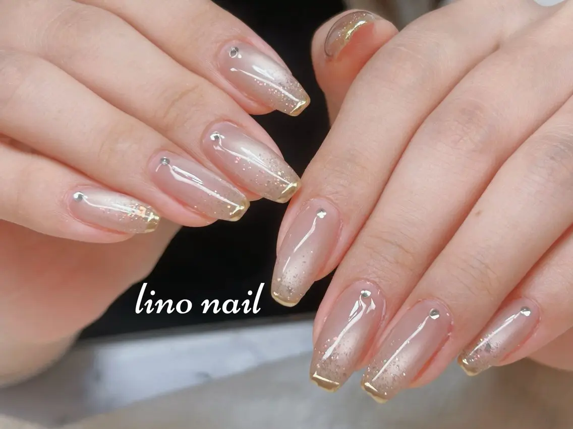ネイル グラデーション ラメ(グリッター) ラメグラデーション マグネットネイル ミラーネイル ハンドネイル Lino Nailのネイルデザイン