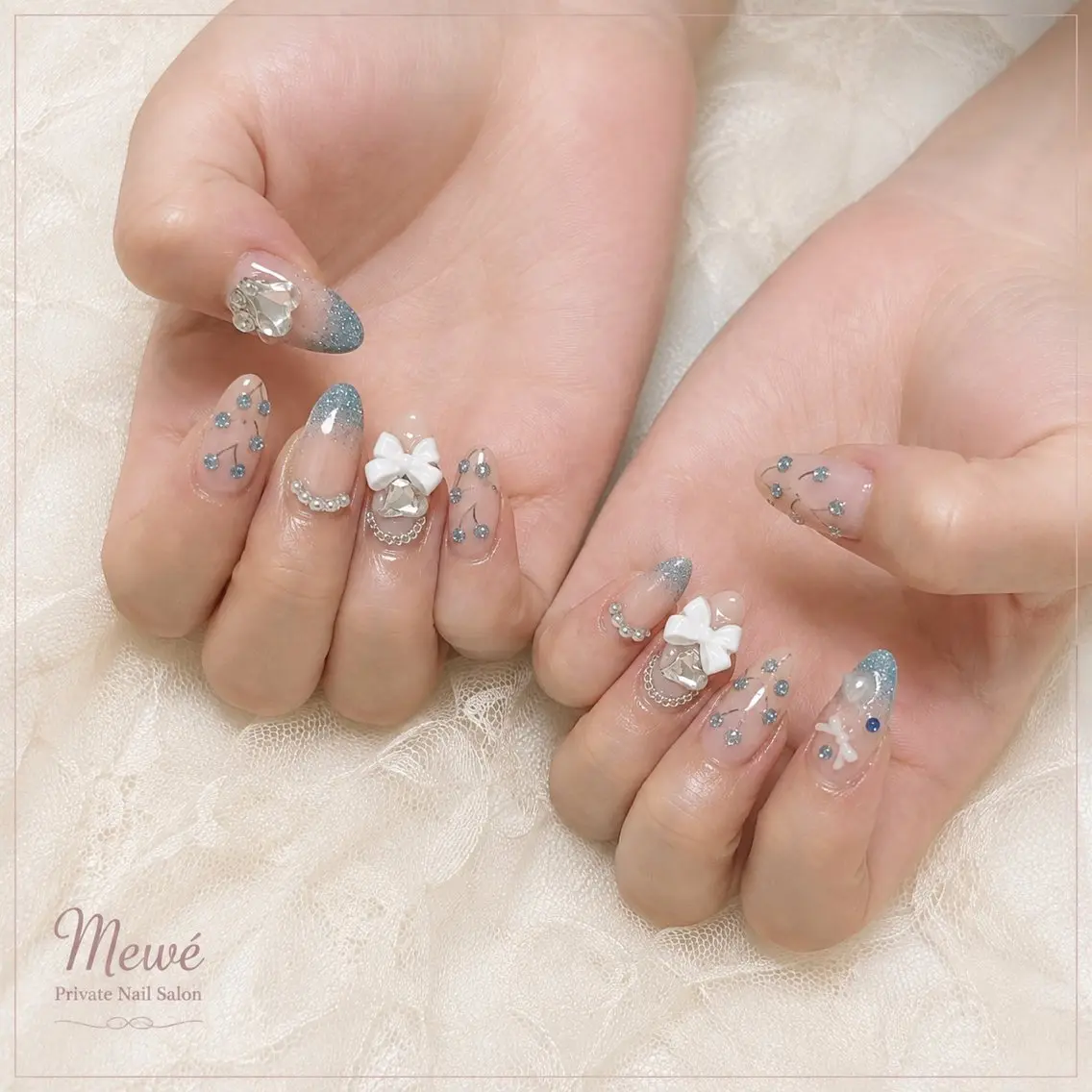 ネイル シンプルネイル ハンドネイル Mewé ayakaのネイルデザイン